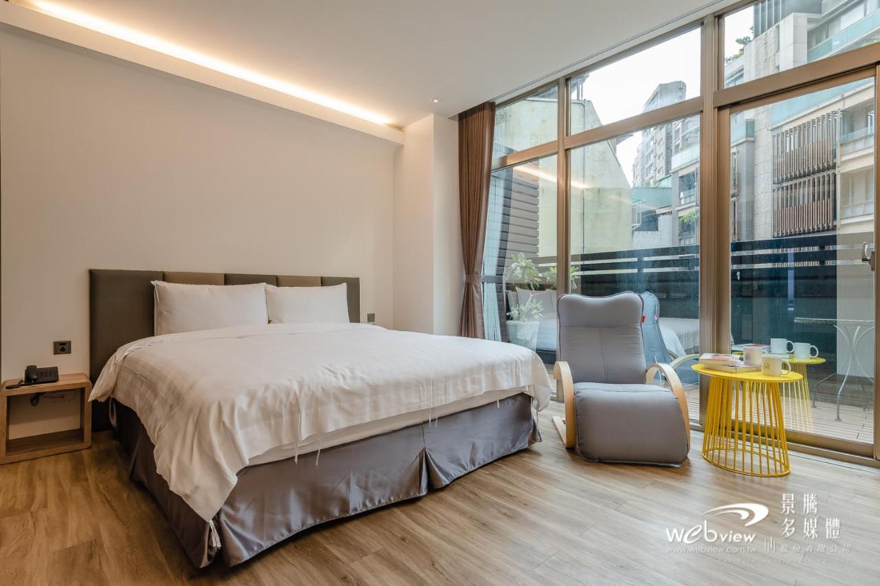 玩行旅台北館 Hotel Taipei Exterior photo